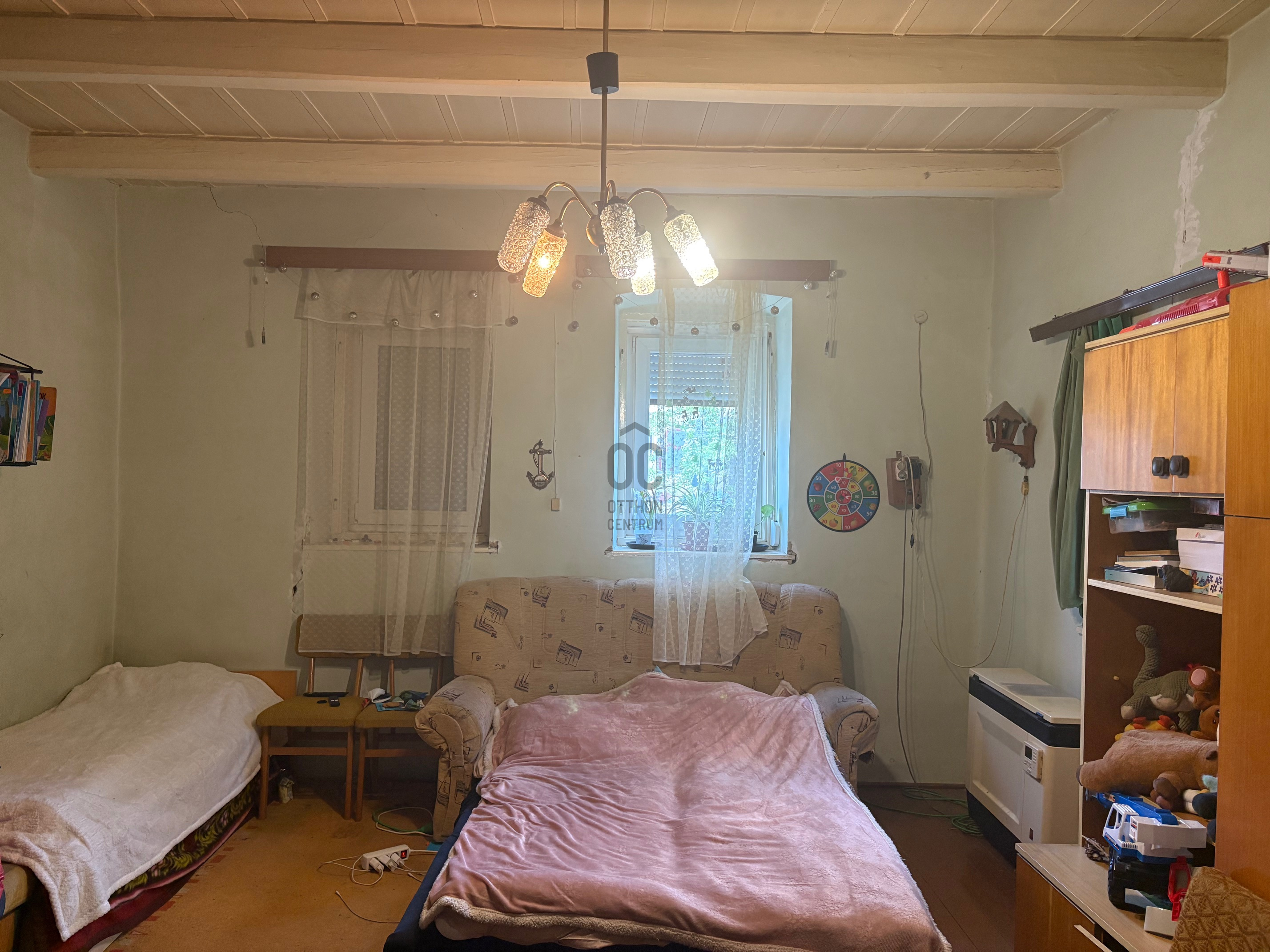 Gallery zoom image