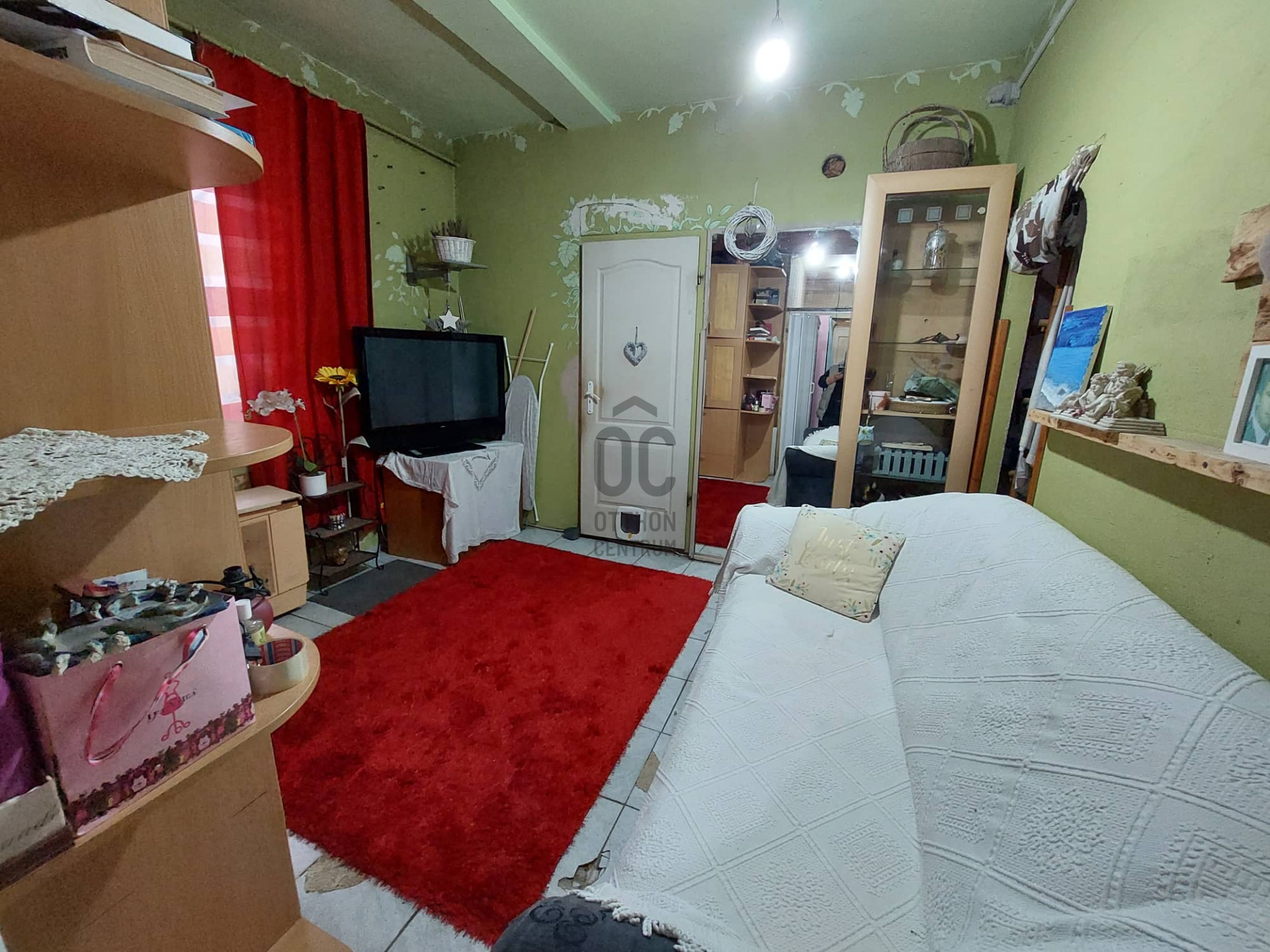 Gallery zoom image