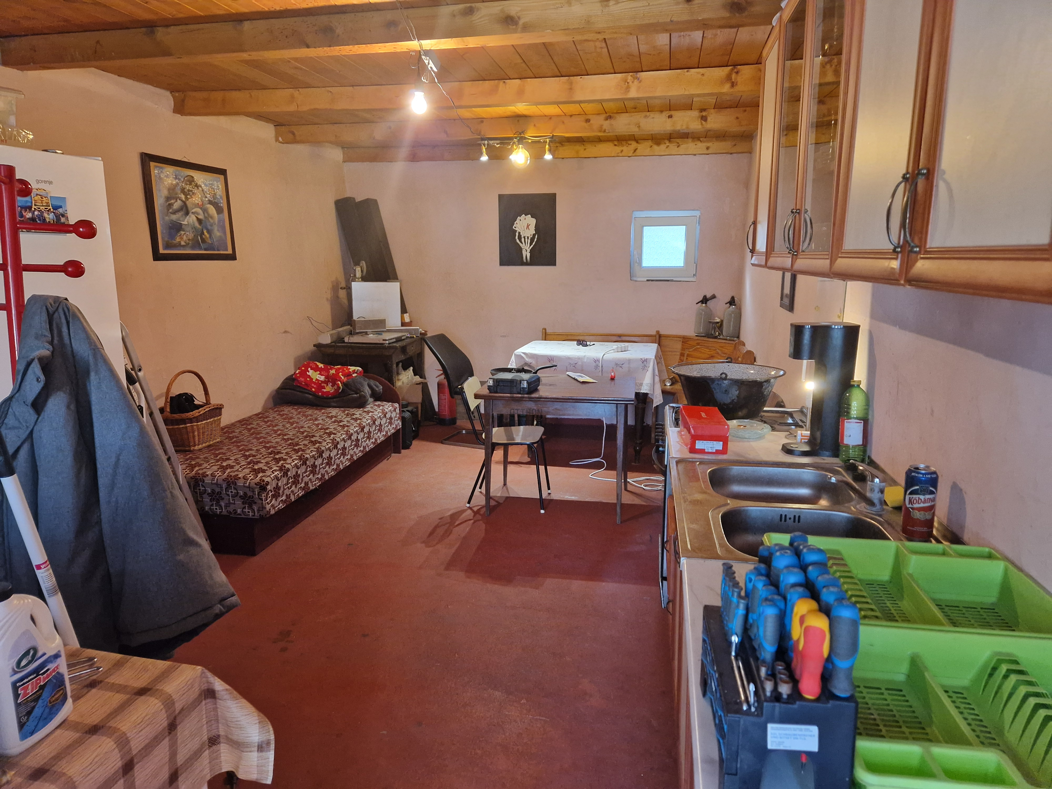 Gallery zoom image