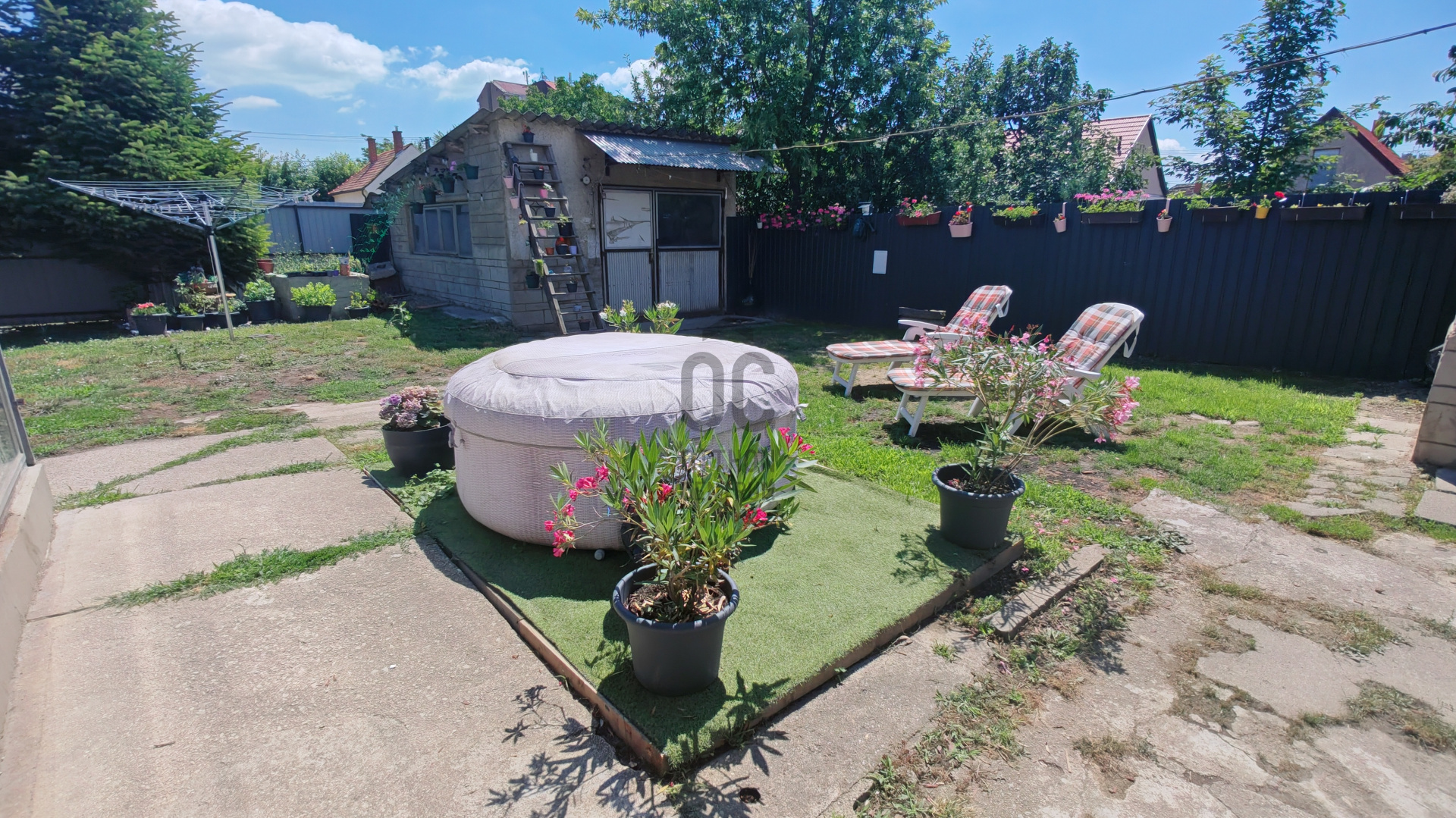 Gallery zoom image