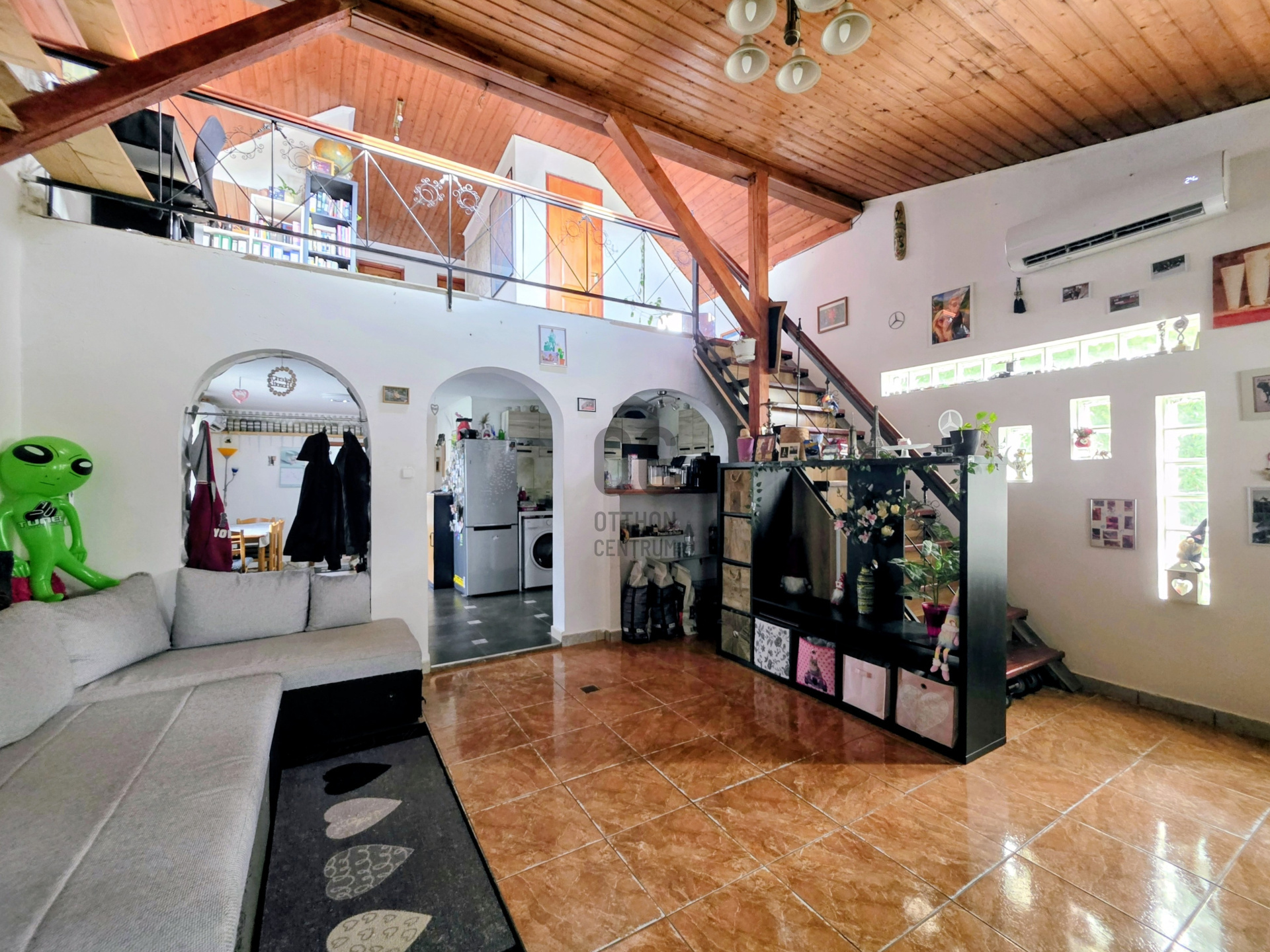 Gallery zoom image