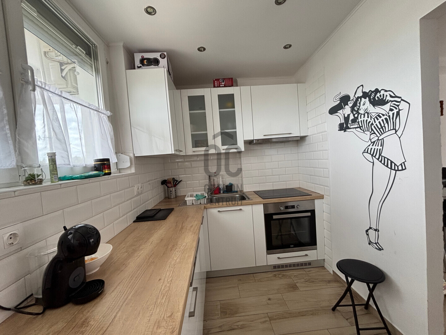 Gallery zoom image