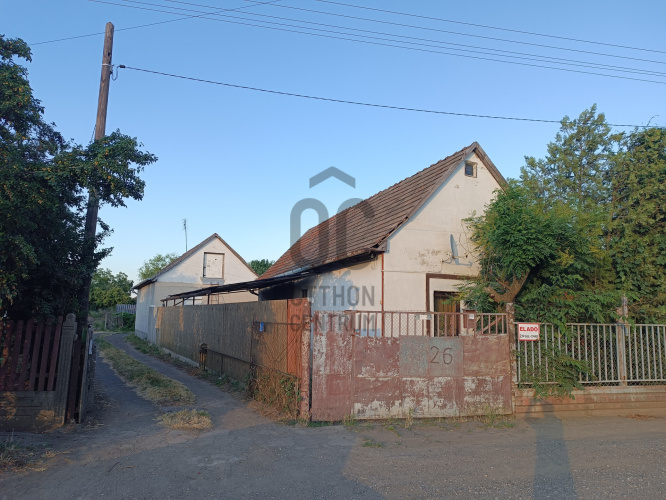 6 bed · 111m² · Családi ház · 44.900.000 Ft
