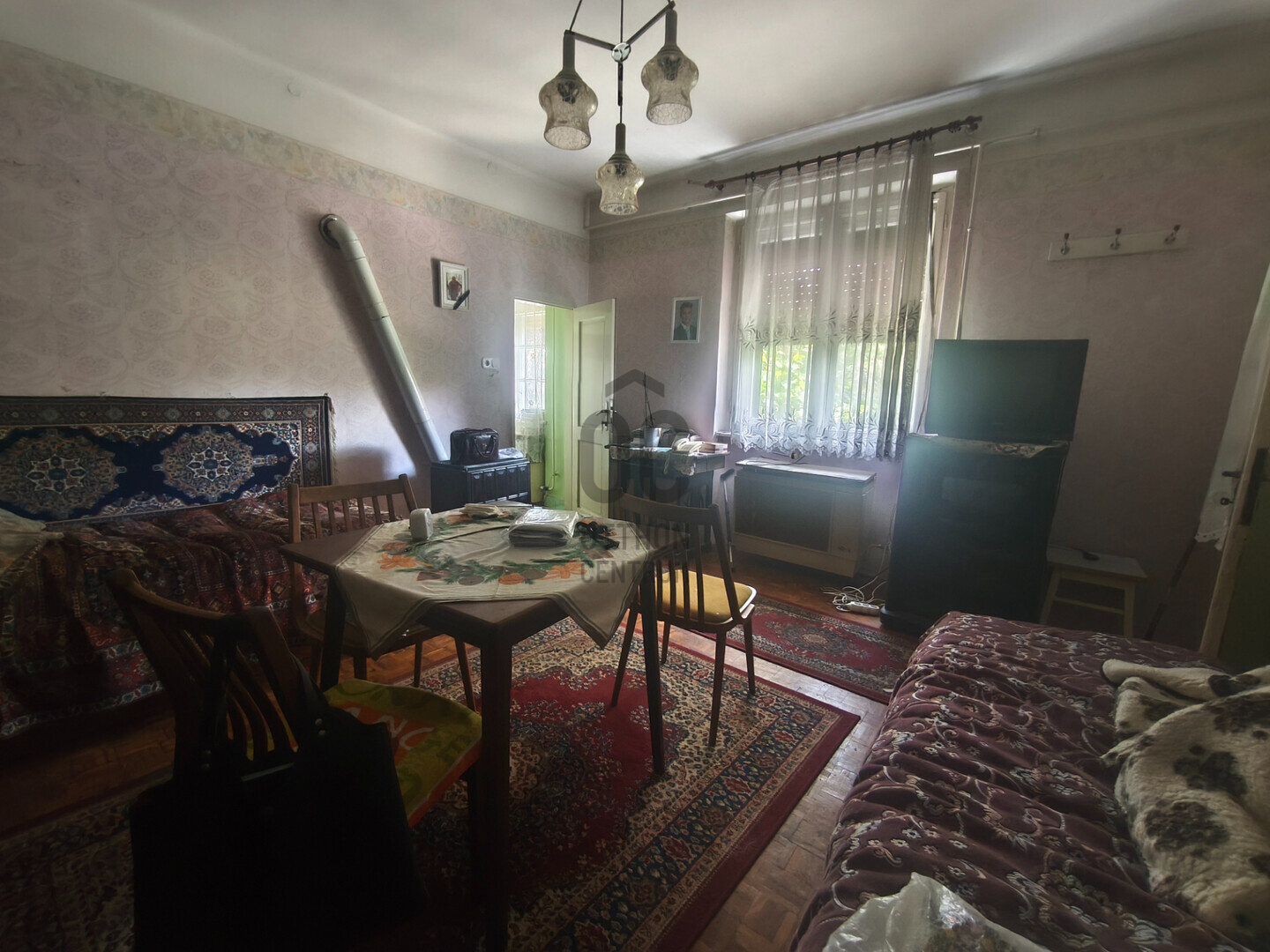 Gallery zoom image
