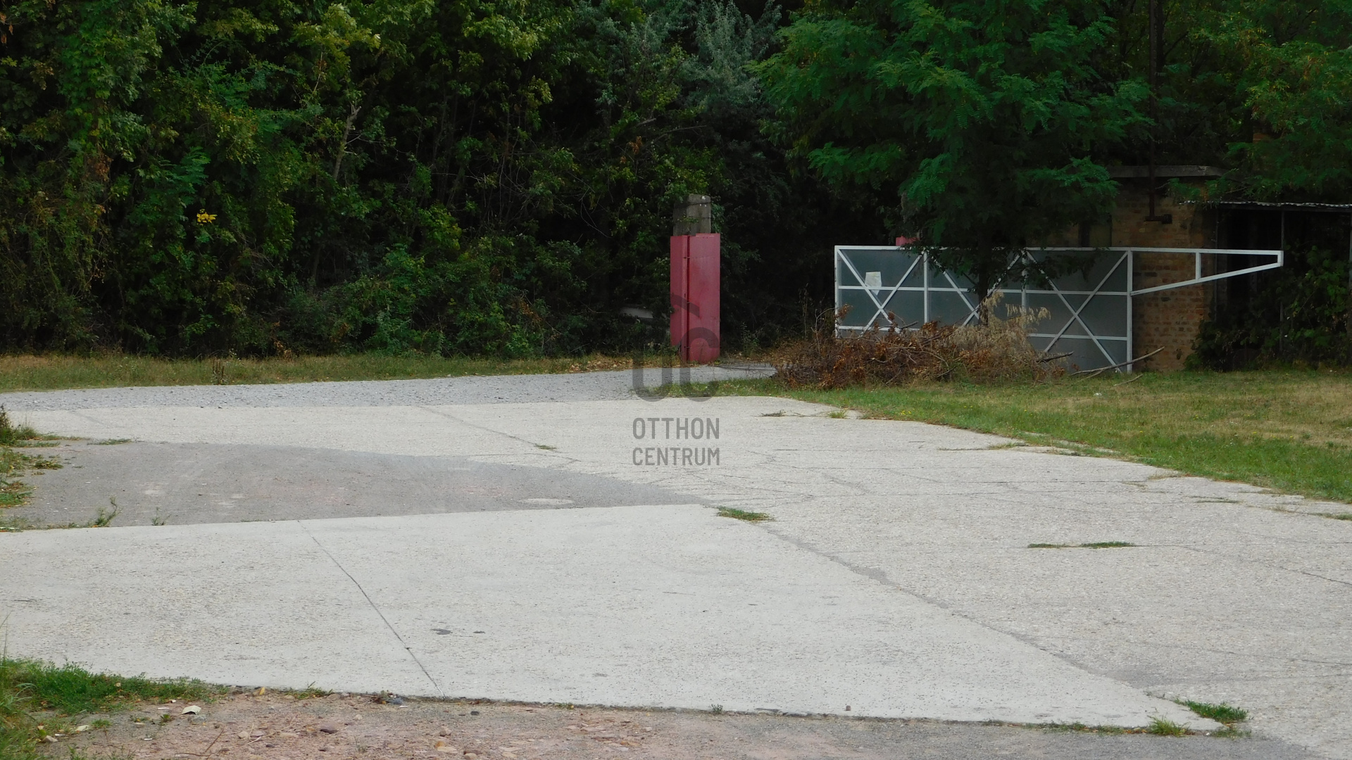 Gallery zoom image