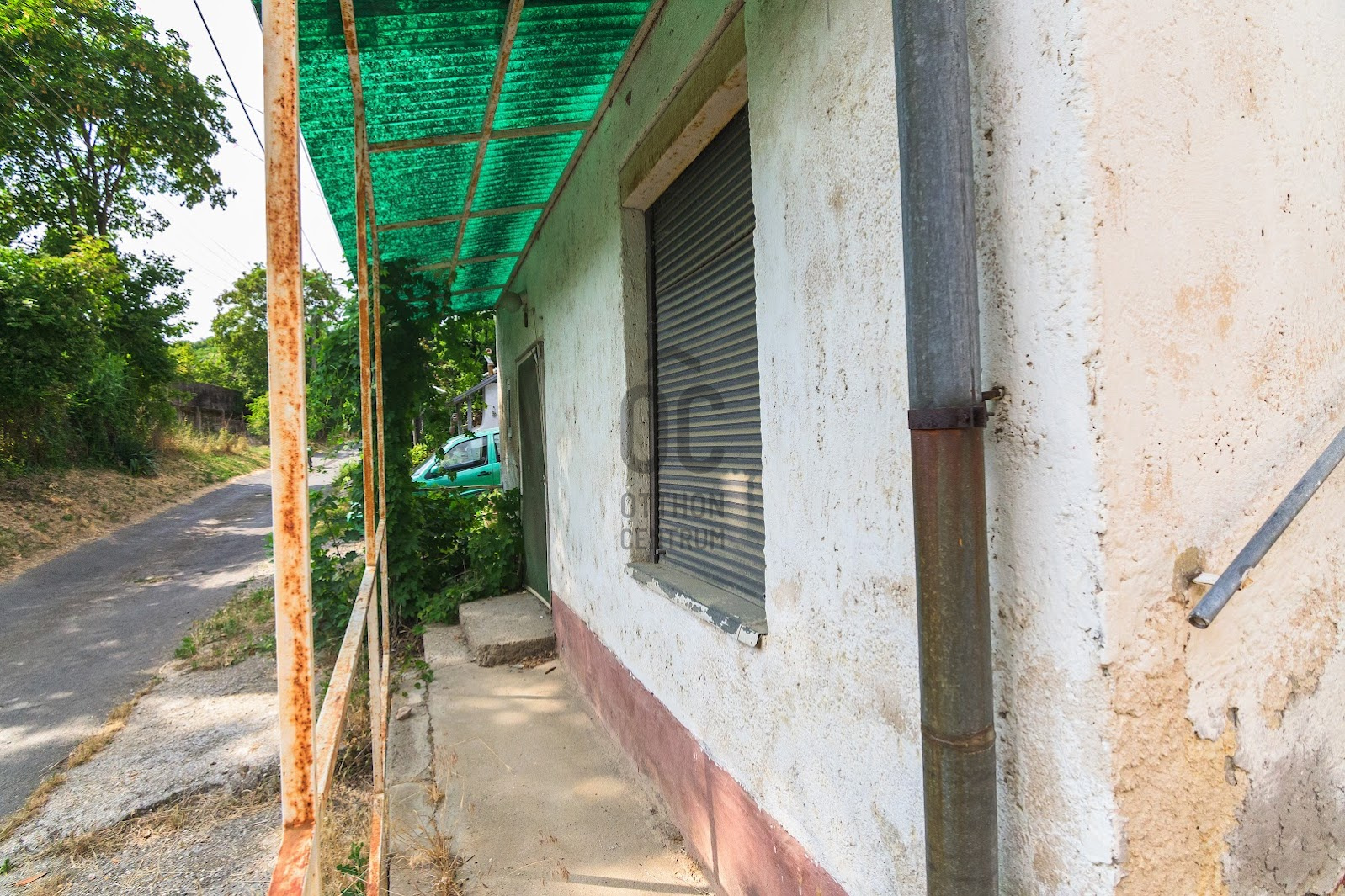 Gallery zoom image