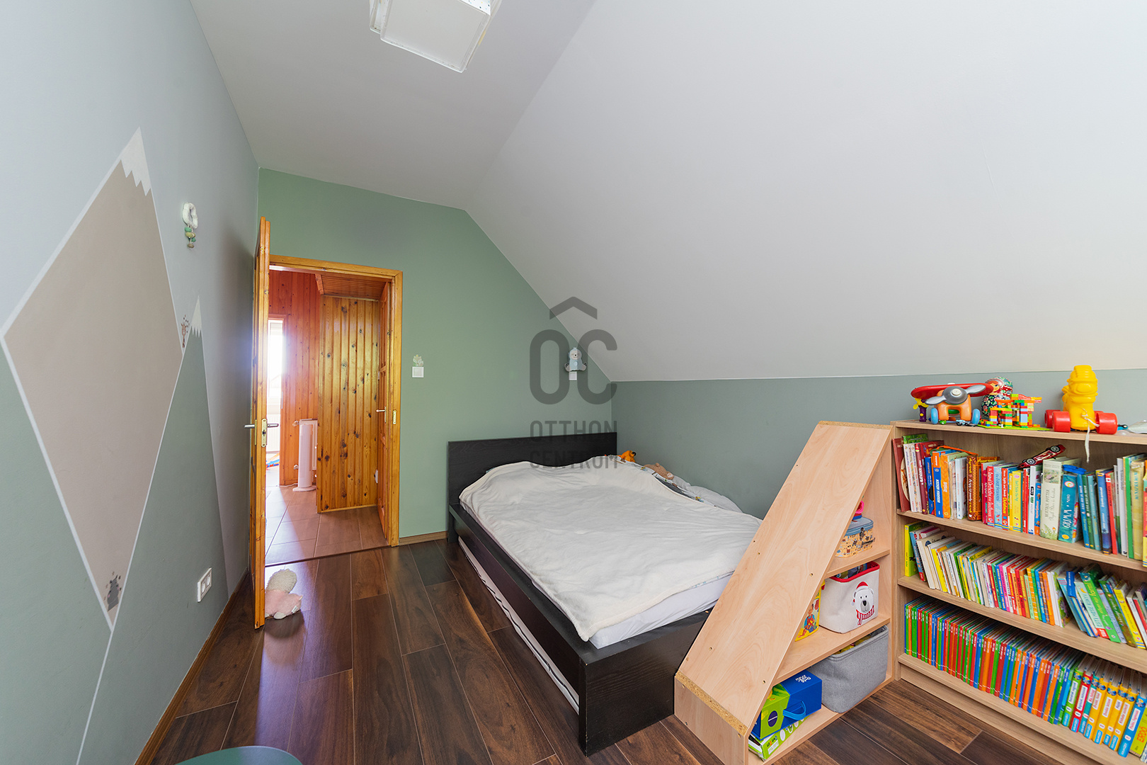 Gallery zoom image