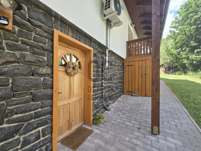 7 bed · 160m² · Nyaraló · 155.000.000 Ft