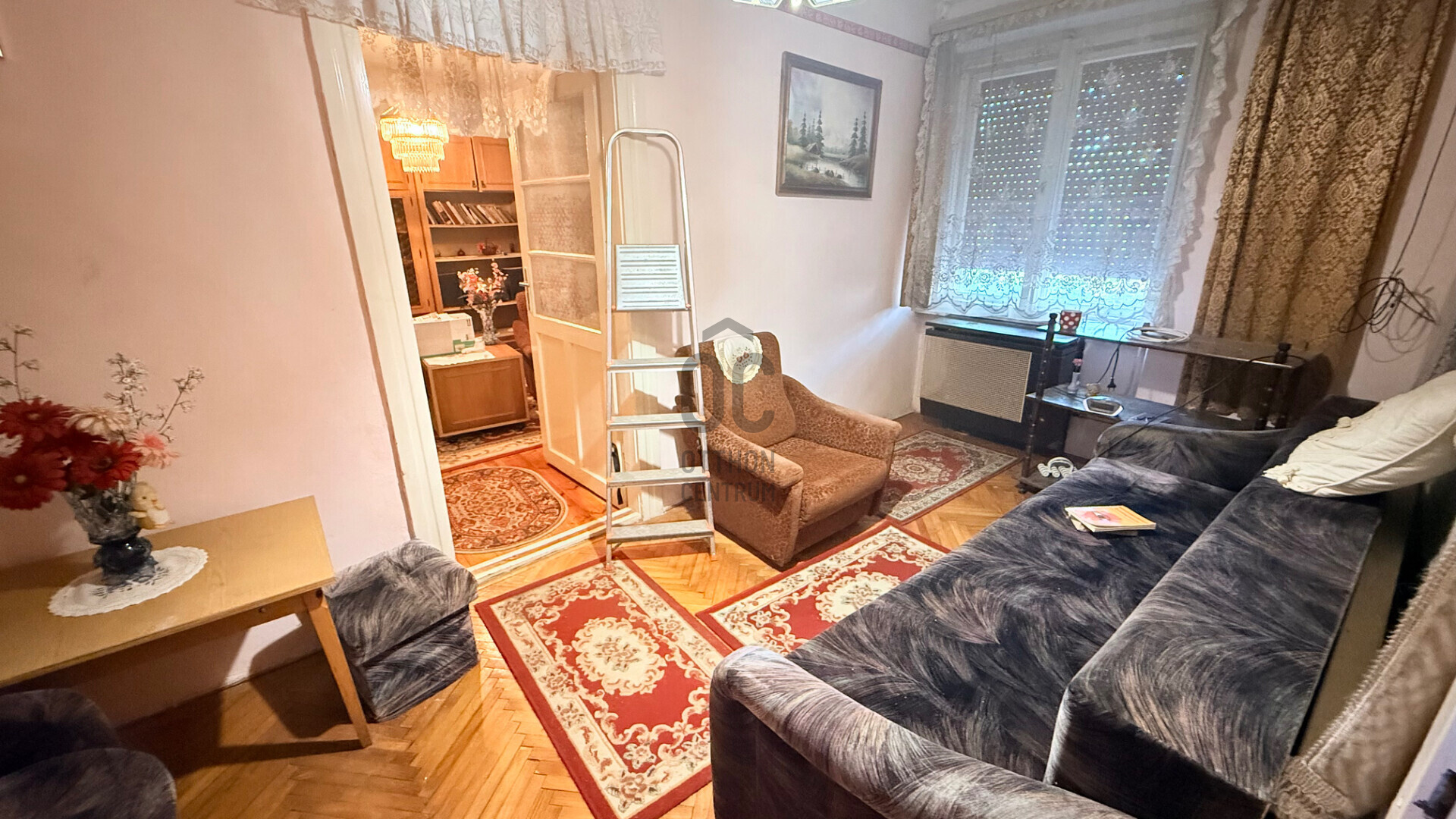 Gallery zoom image