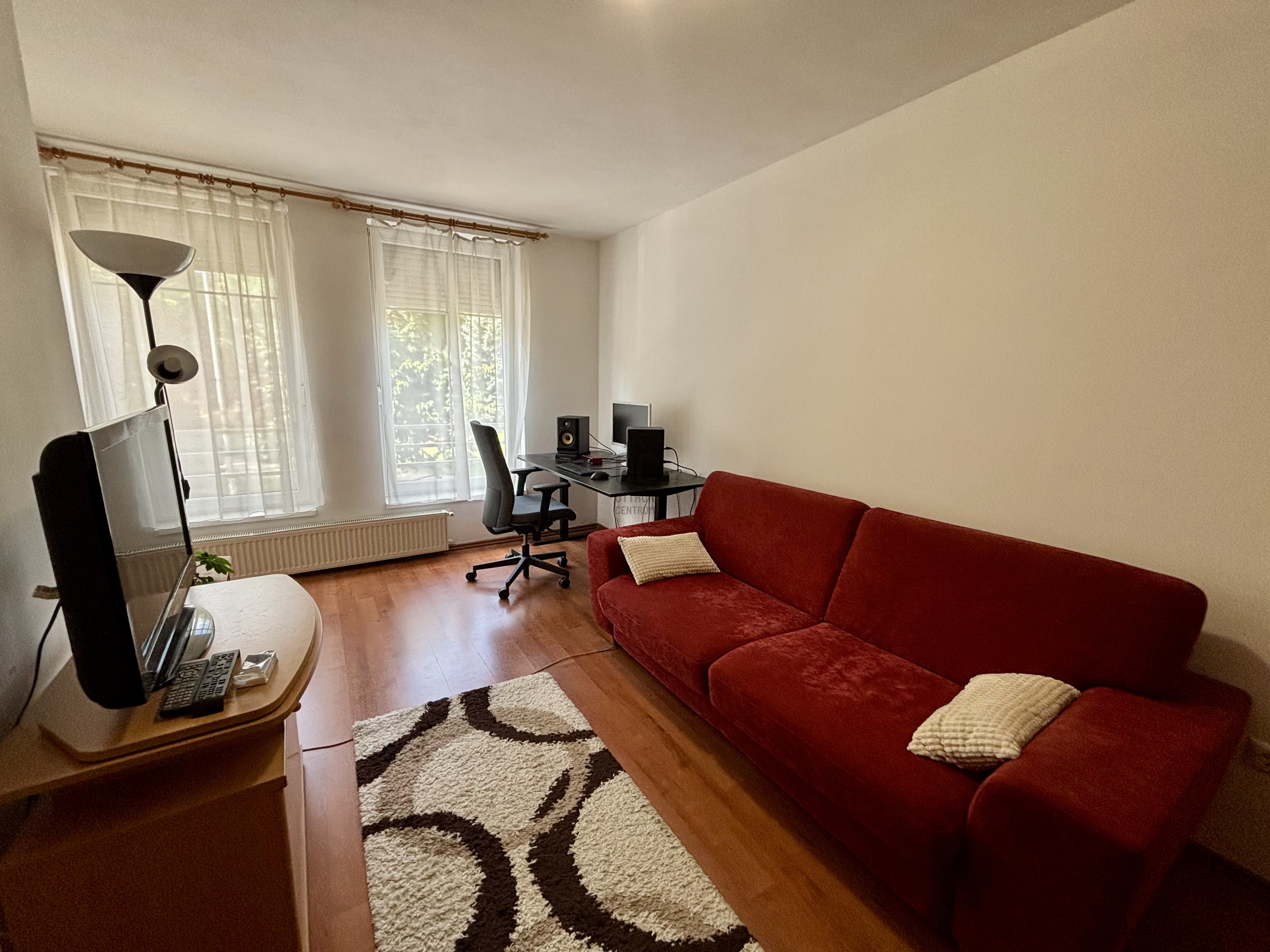 Gallery zoom image