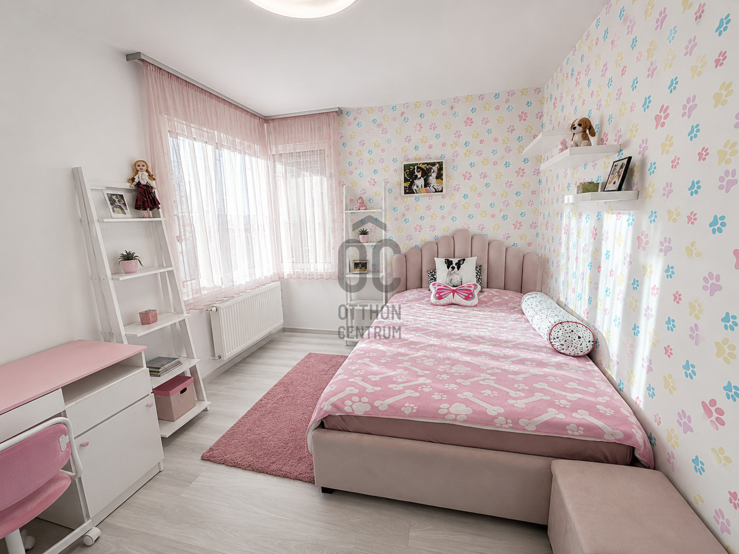 Gallery zoom image