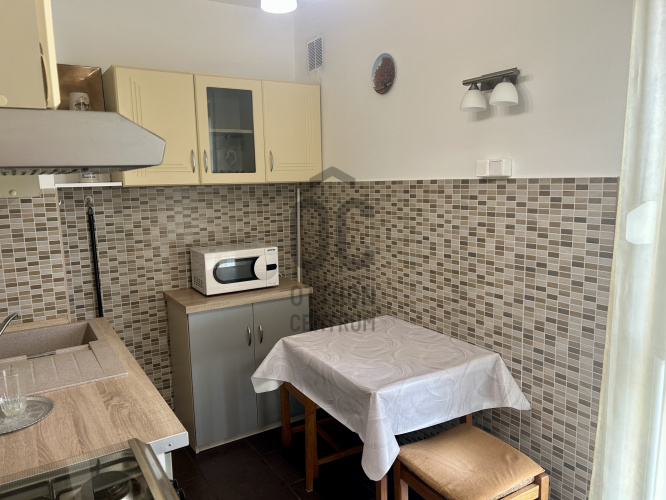 eladó panel lakás - Więcej