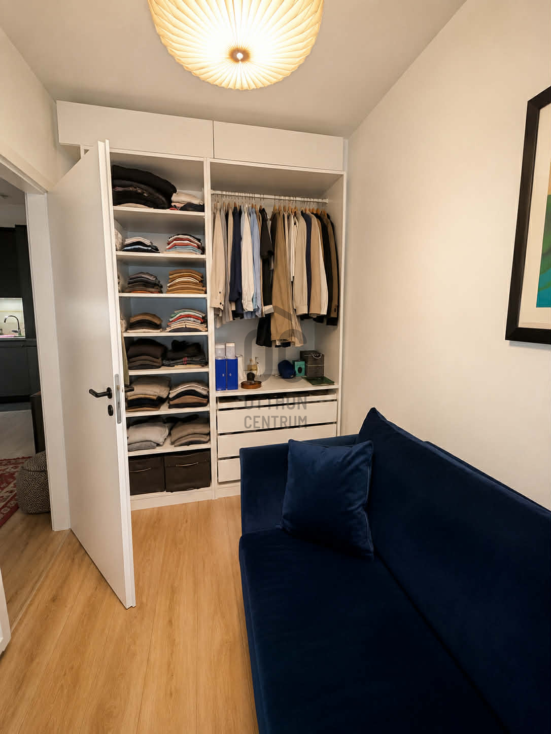 Gallery zoom image
