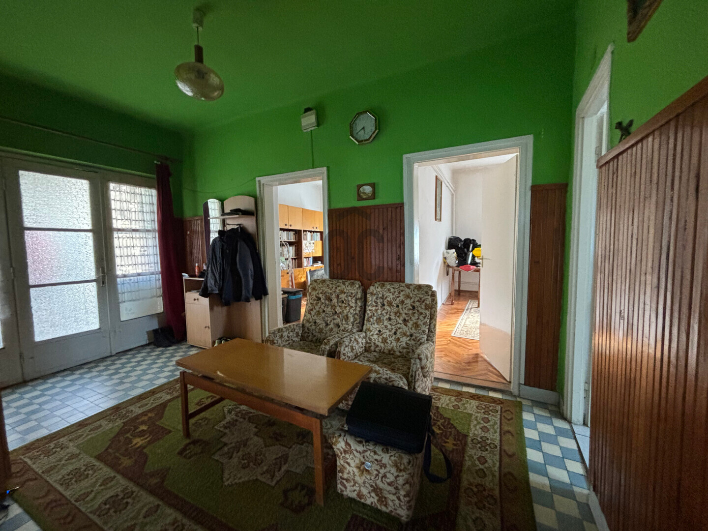 Gallery zoom image