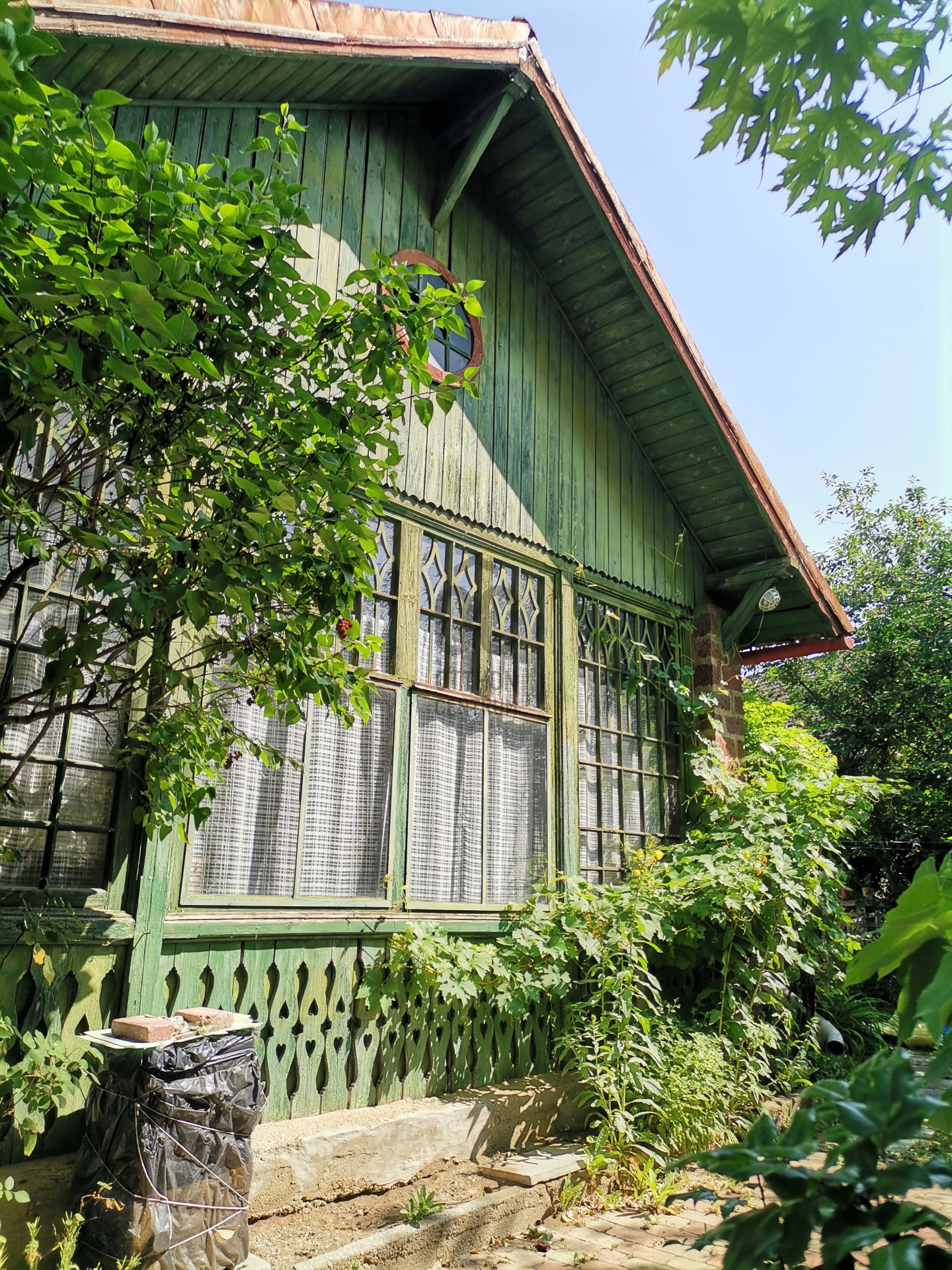 Gallery zoom image
