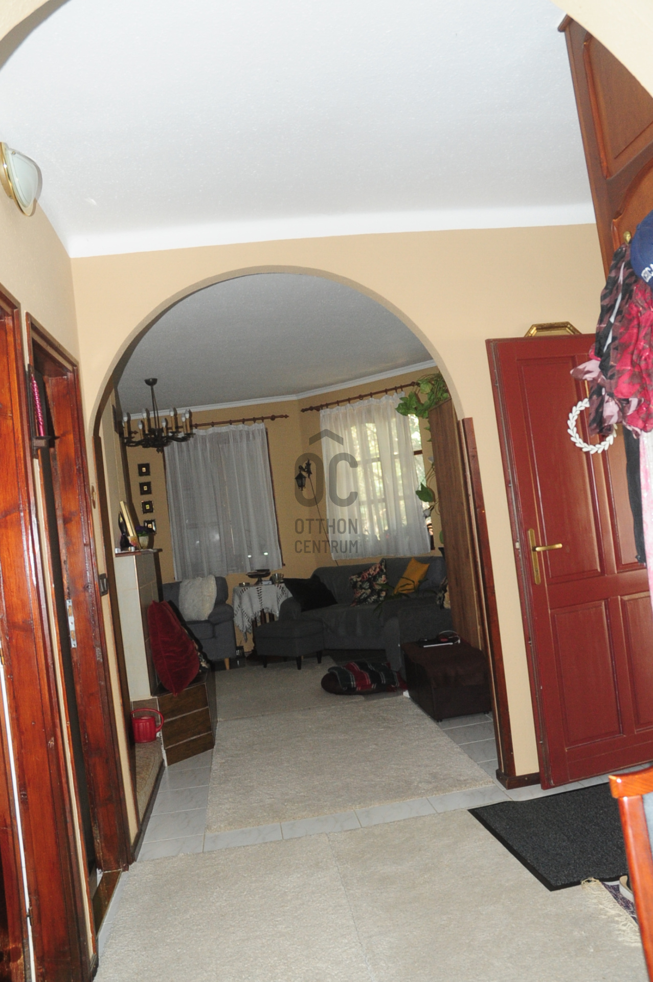 Gallery zoom image