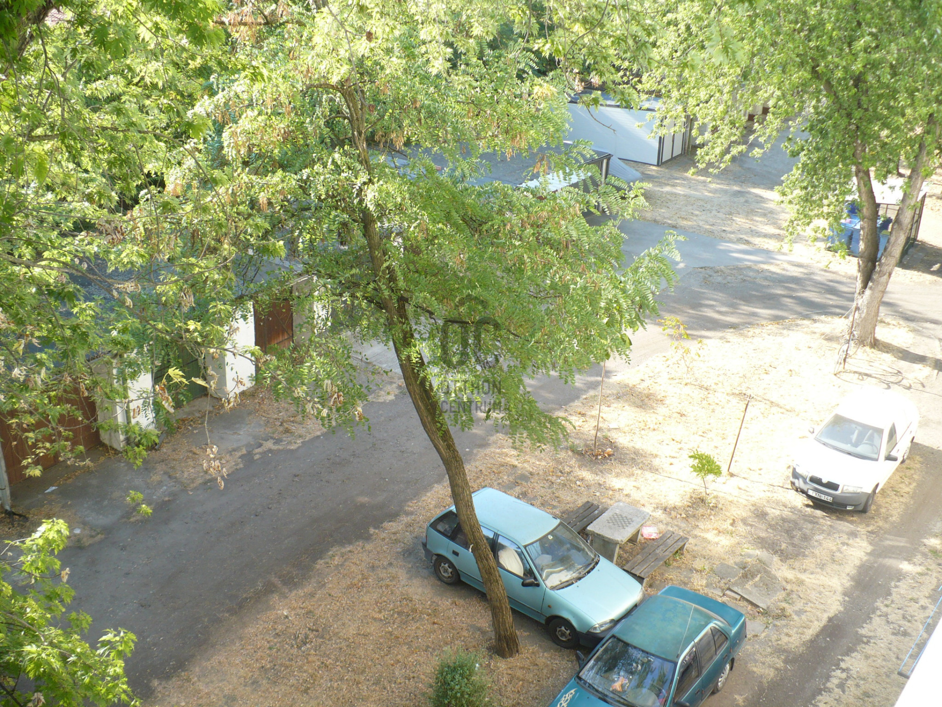 Gallery zoom image