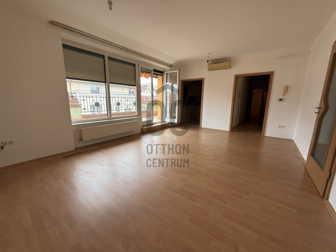 1-soban stan, 76 m²