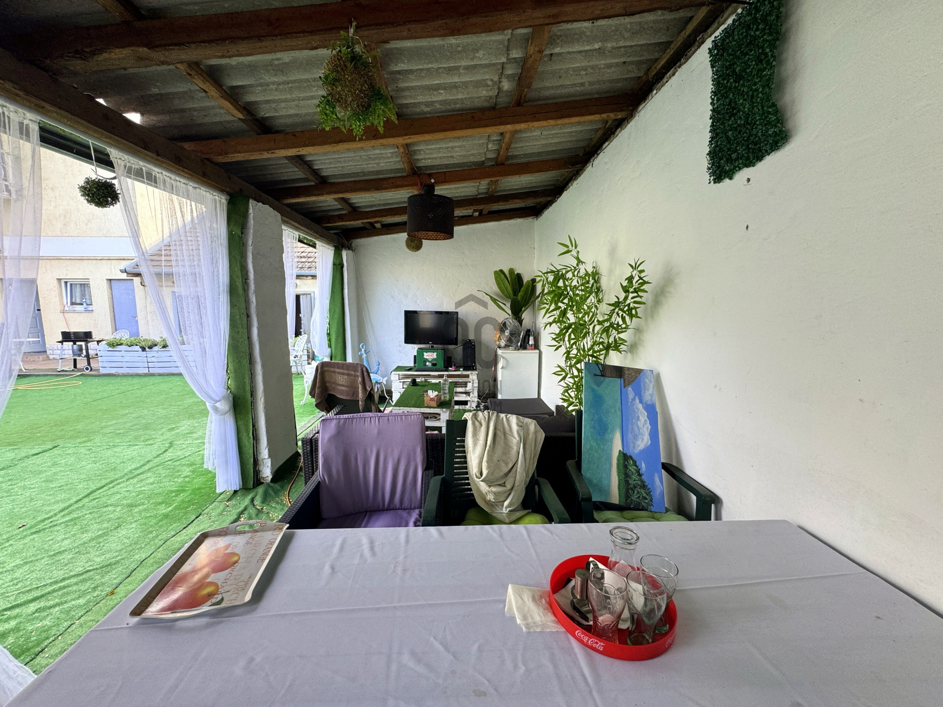 Gallery zoom image