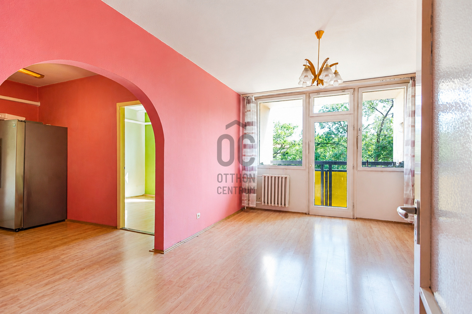 Gallery zoom image
