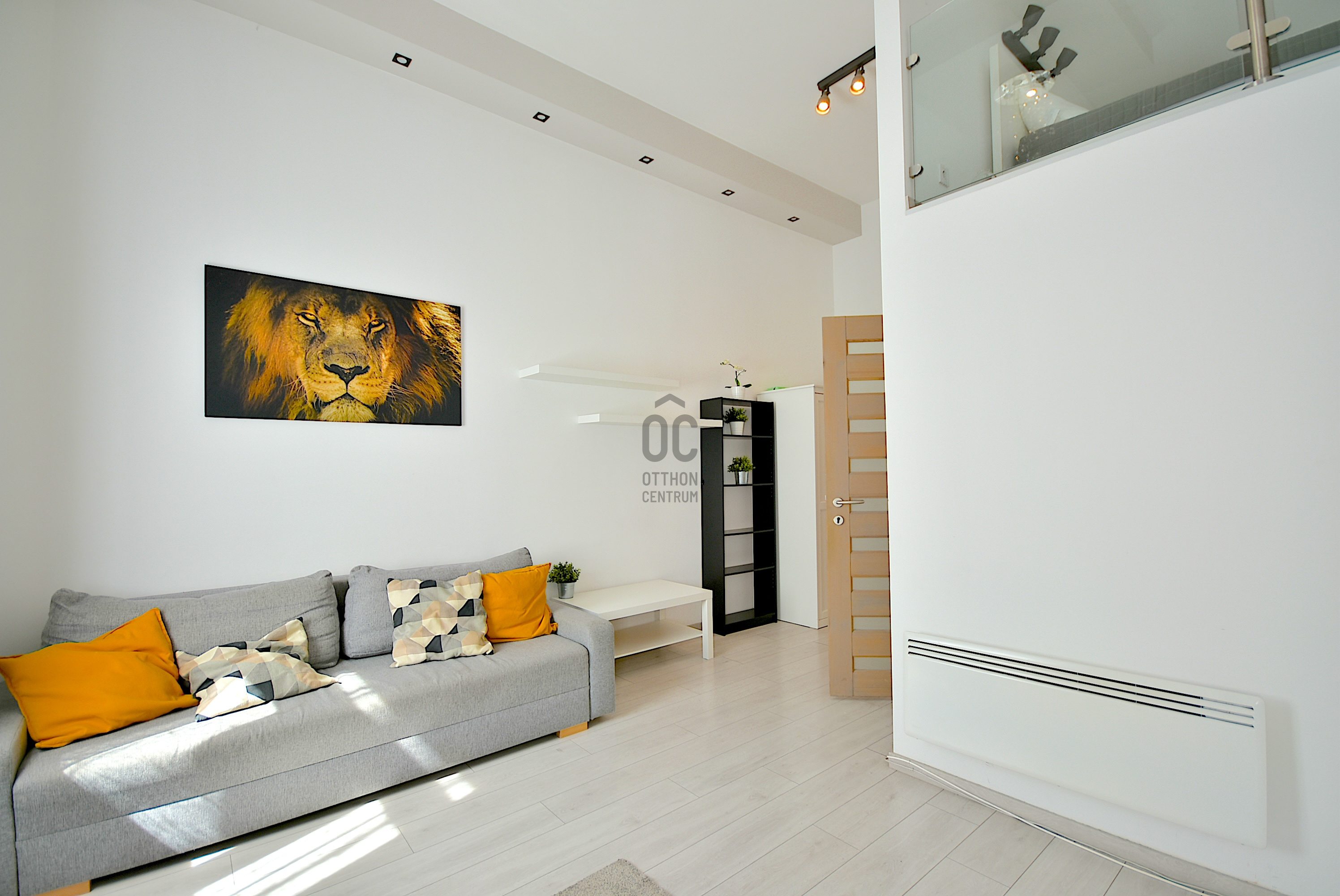 Gallery zoom image