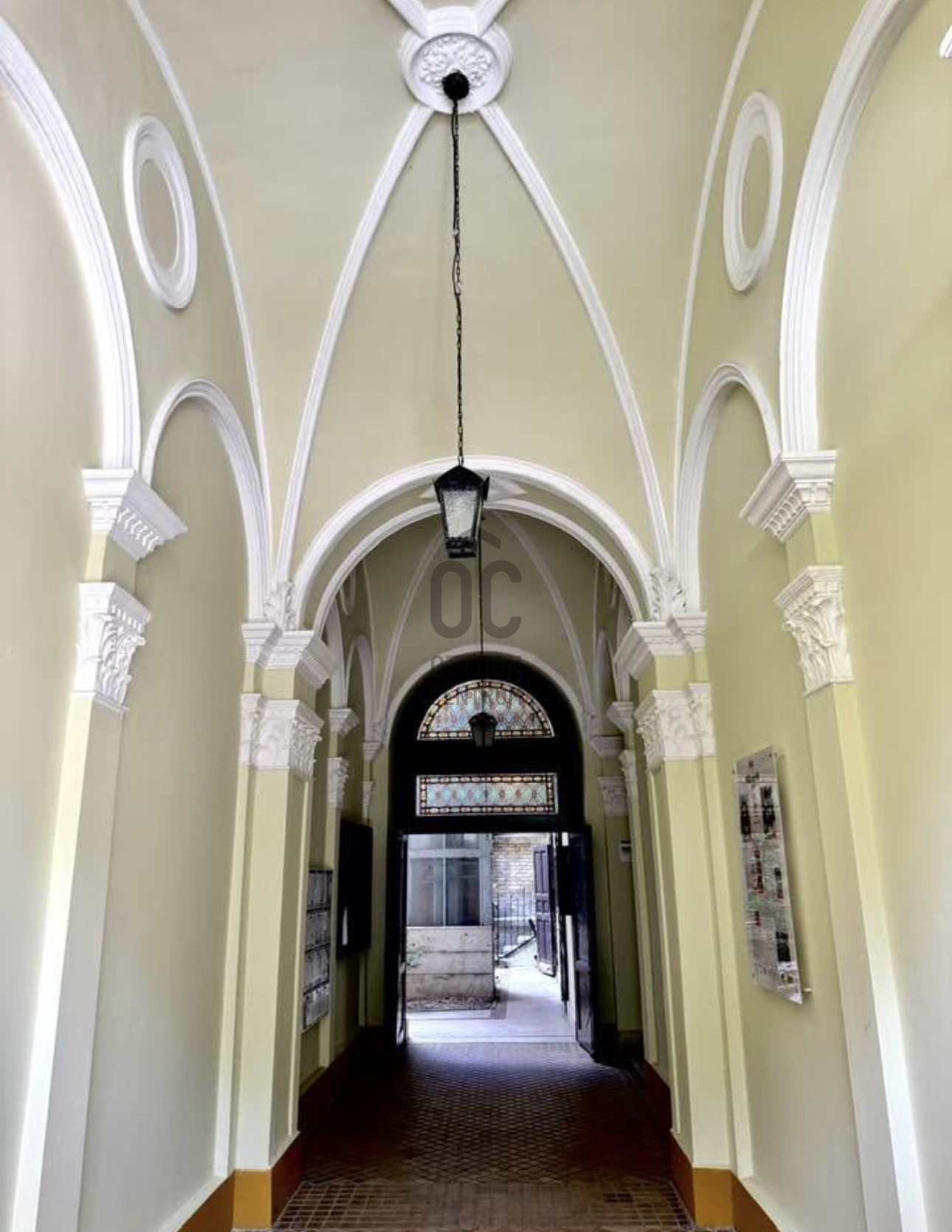 Gallery zoom image