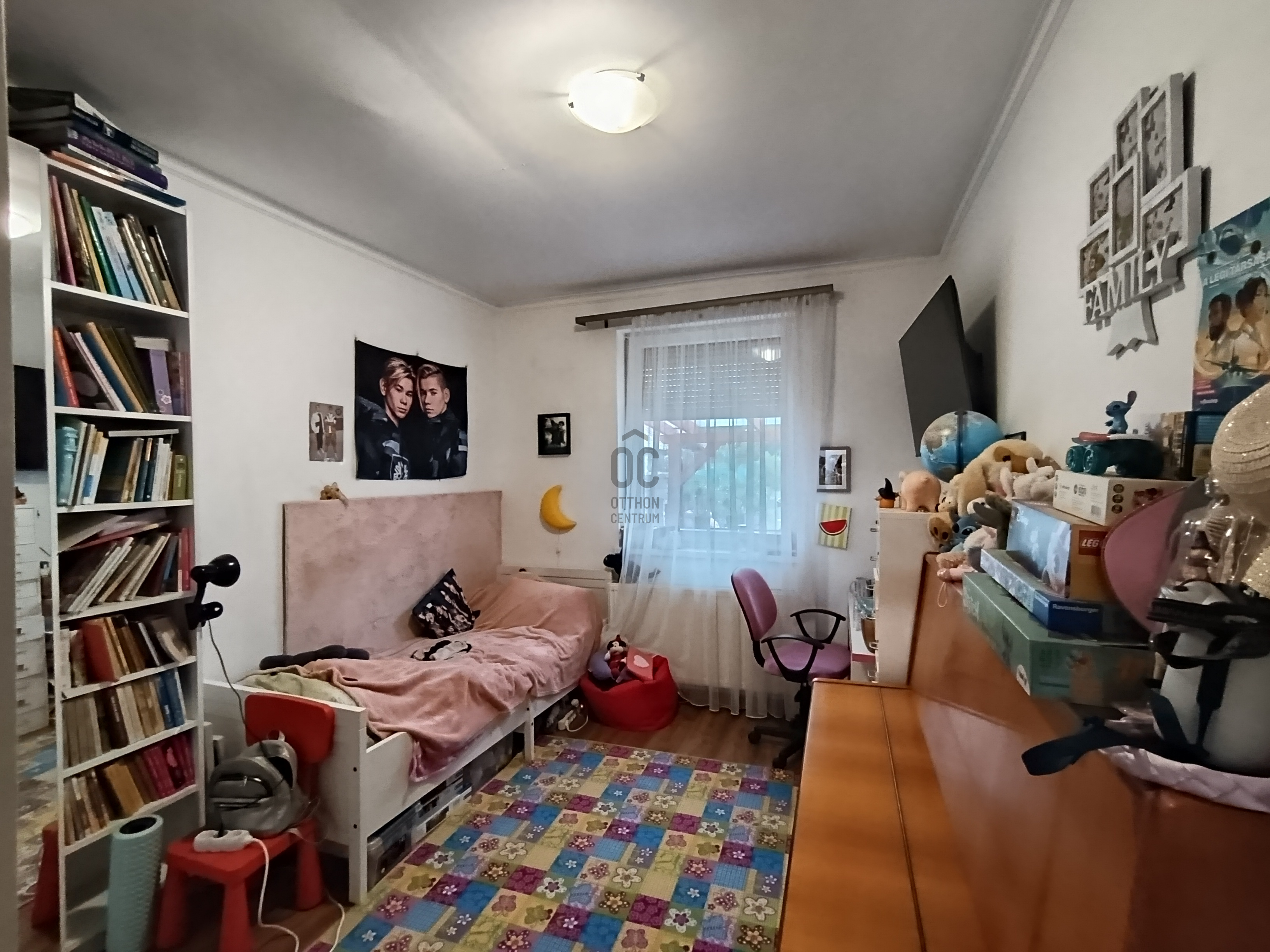 Gallery zoom image