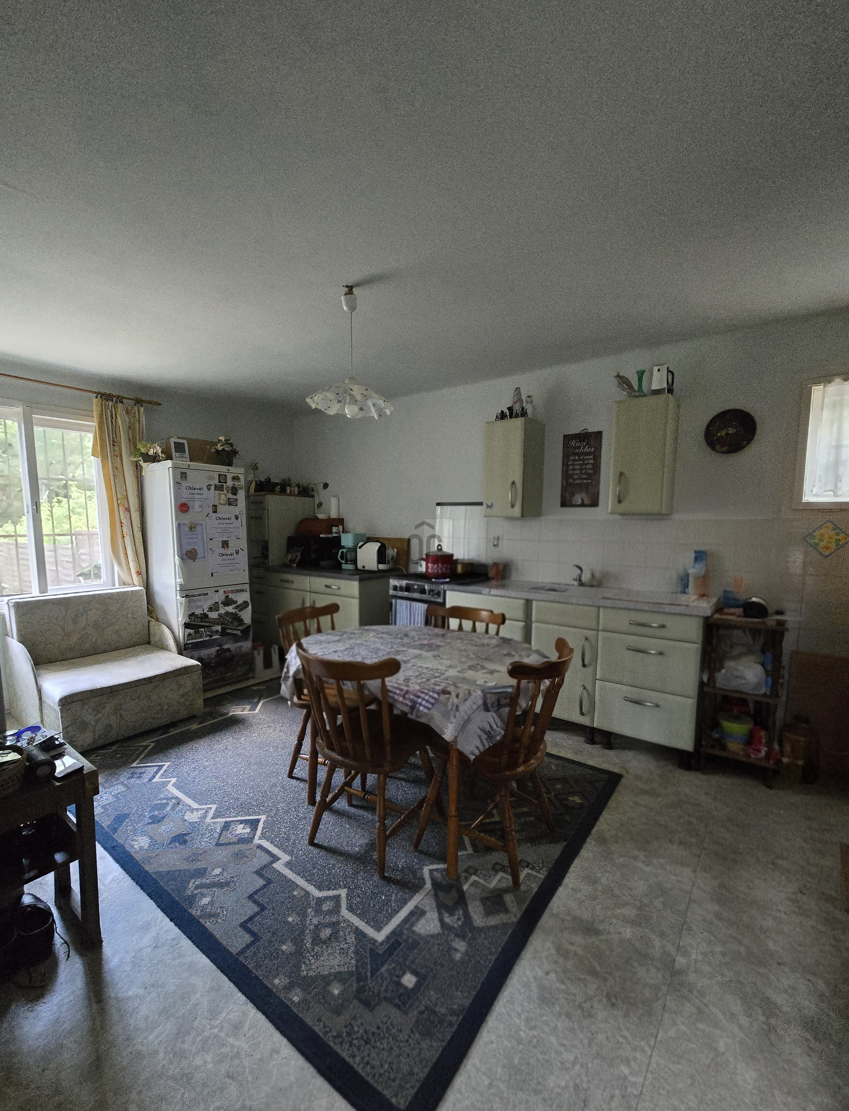 Gallery zoom image