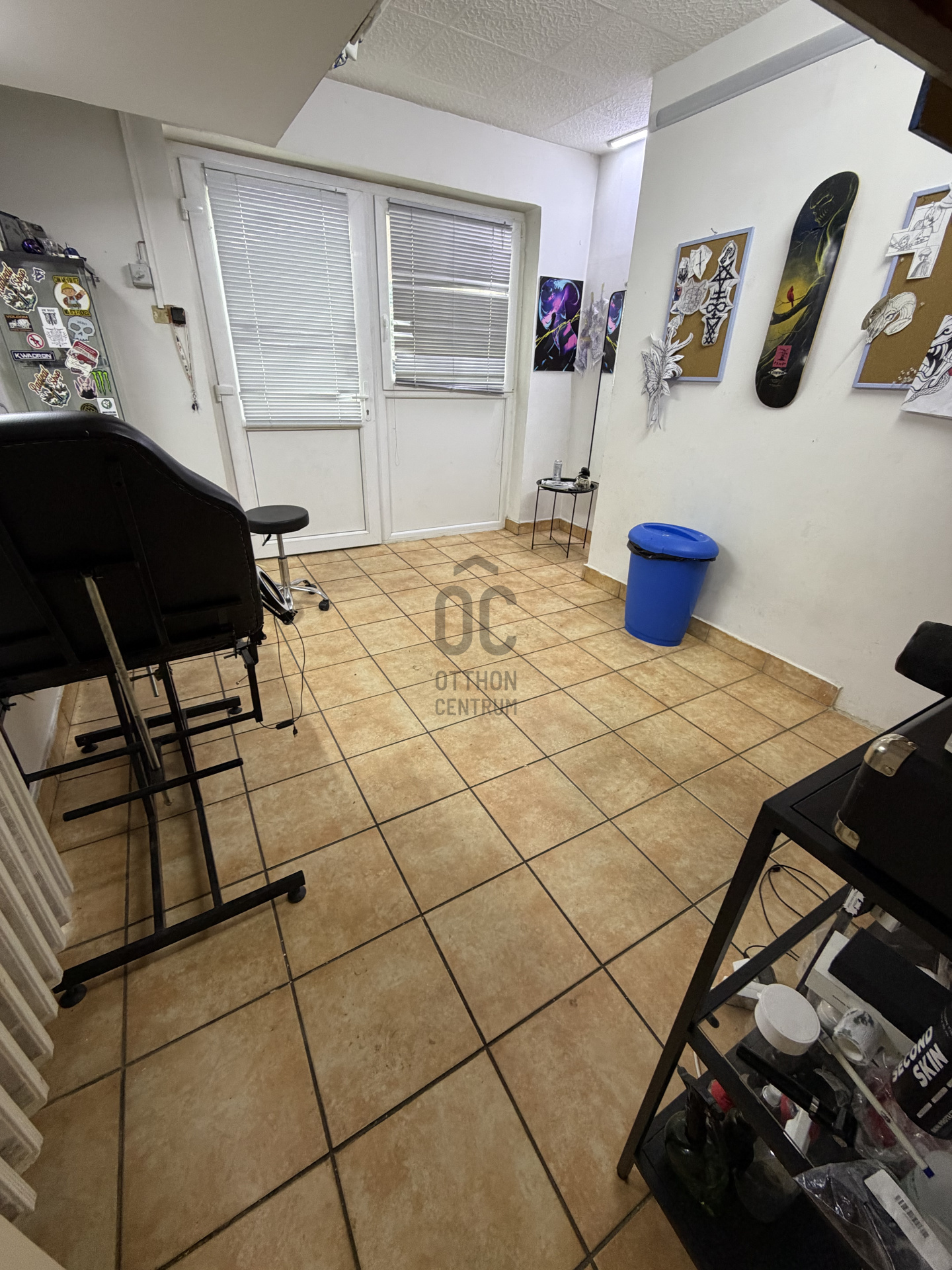 Gallery zoom image
