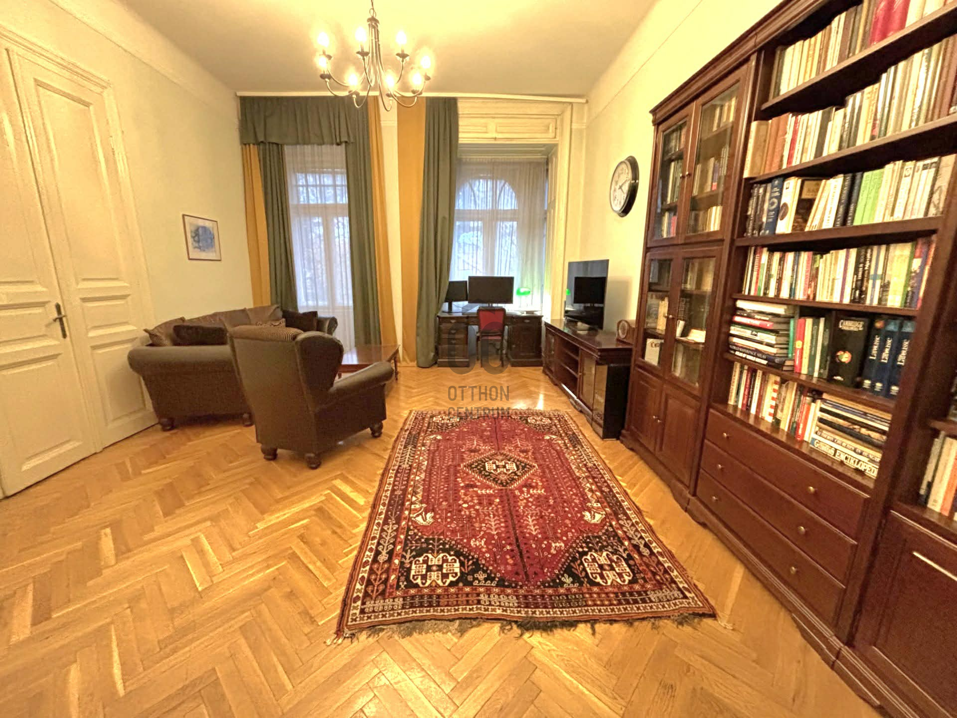 Gallery zoom image