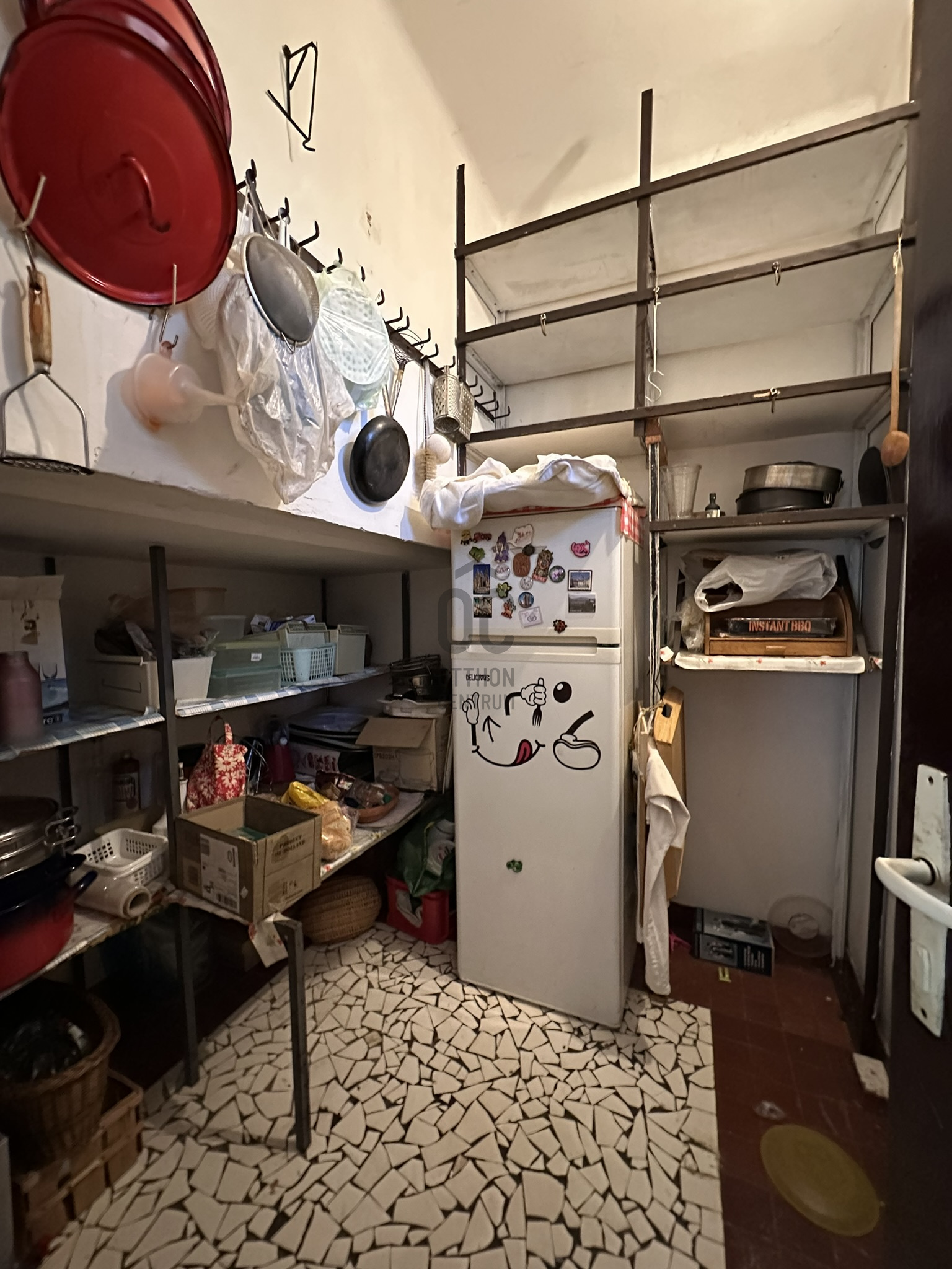 Gallery zoom image