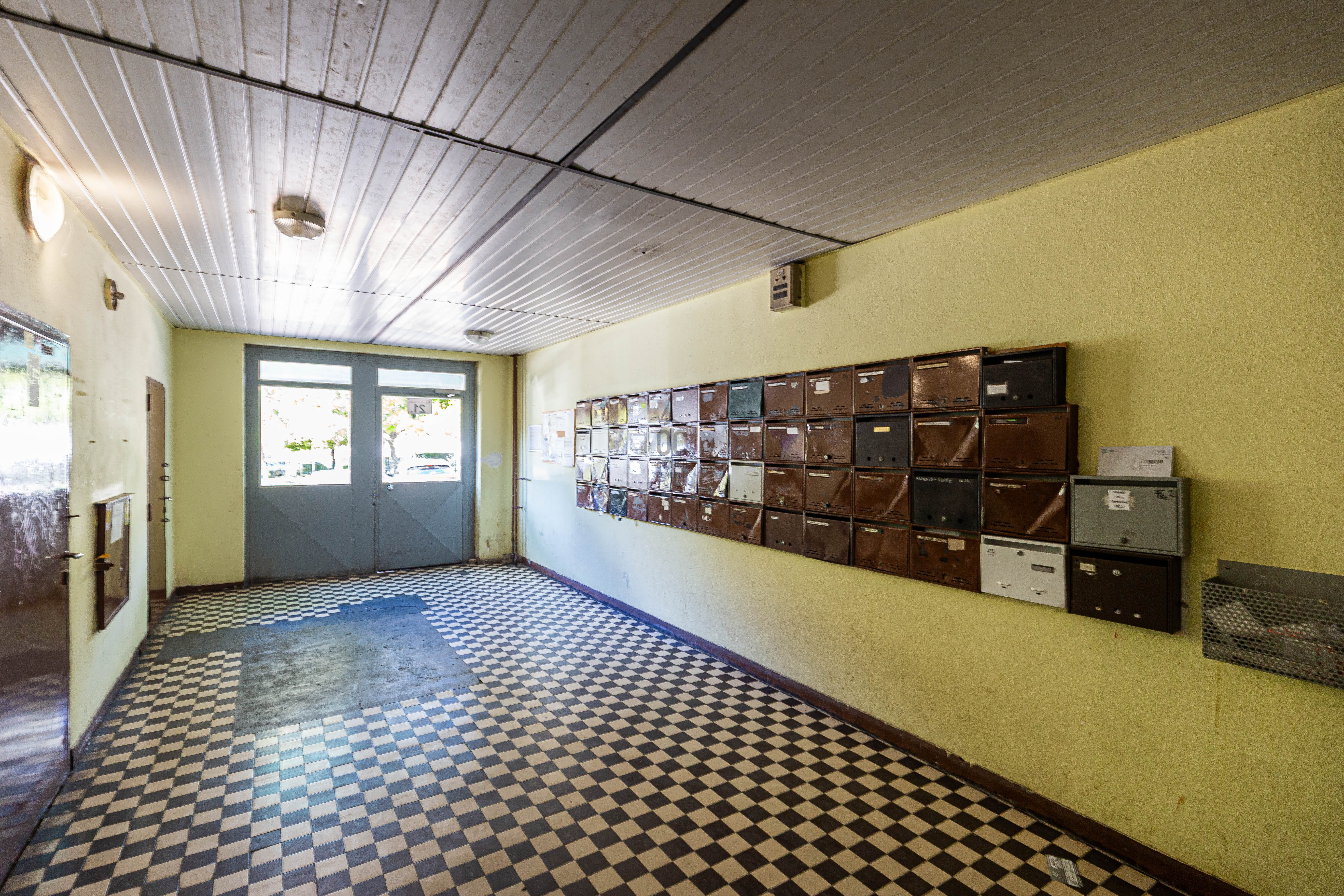 Gallery zoom image