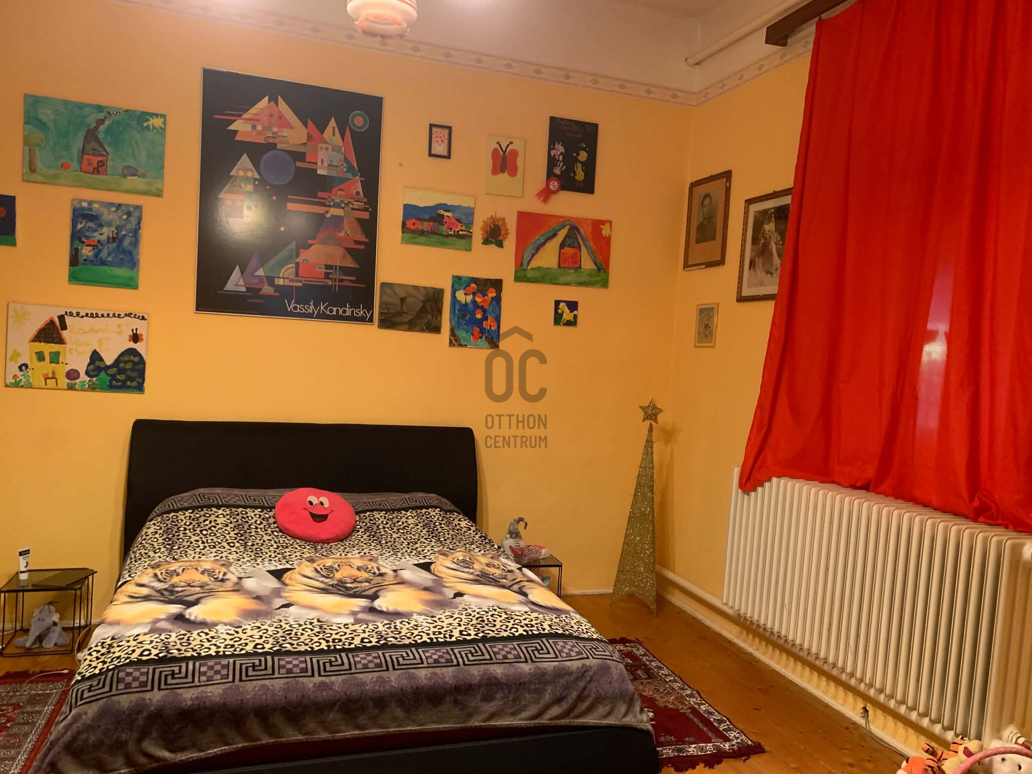 Gallery zoom image