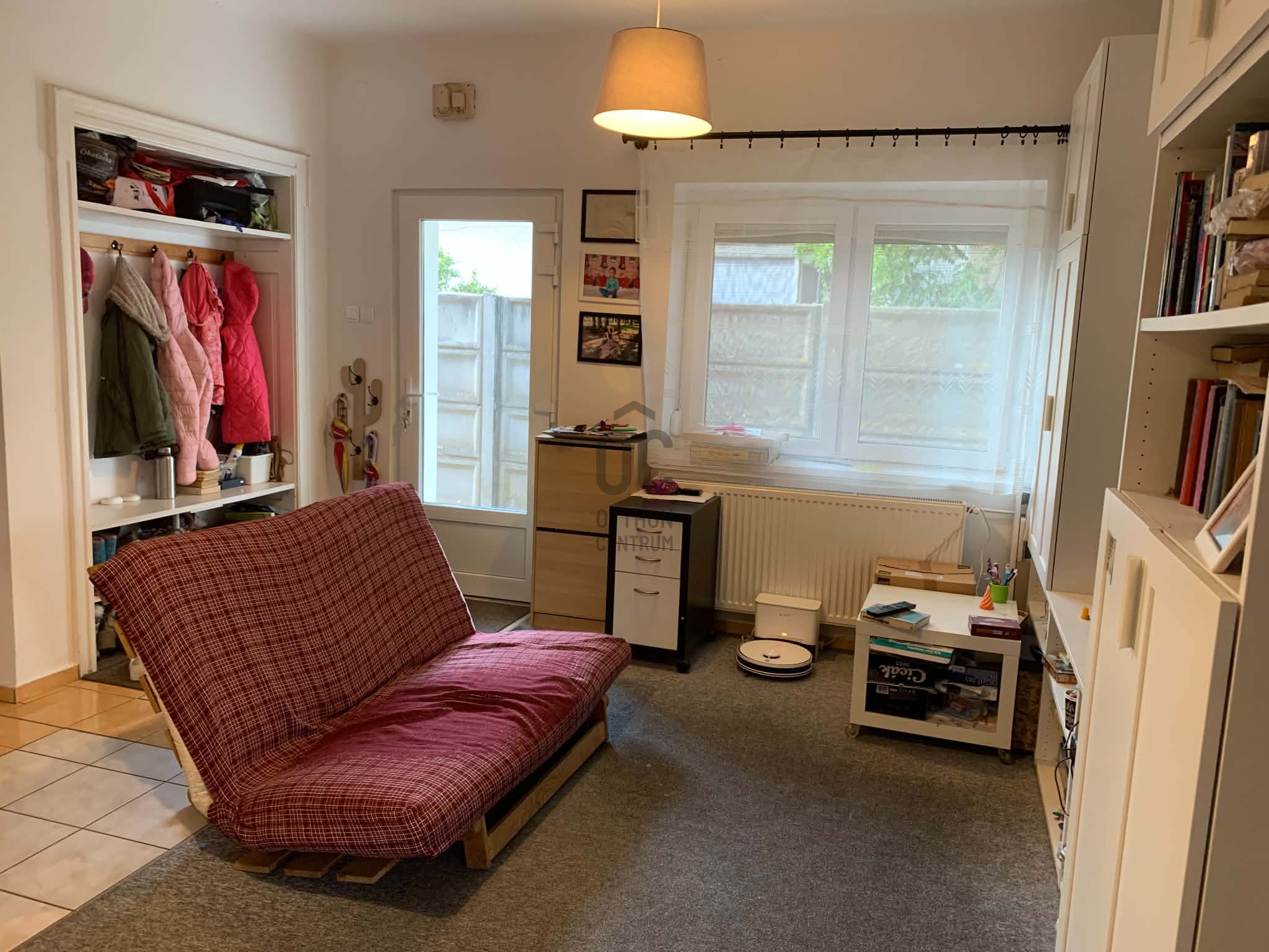 Gallery zoom image