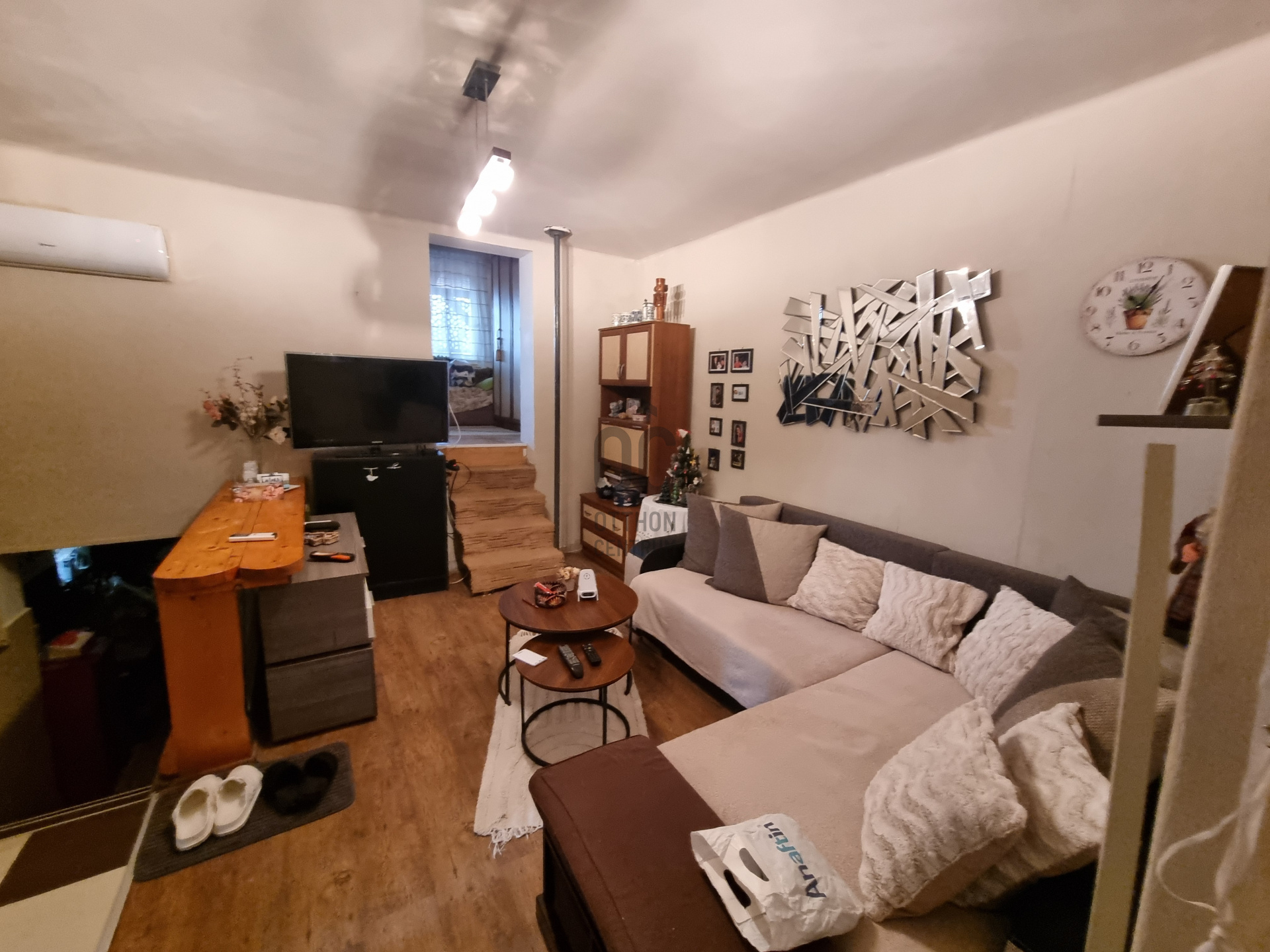 Gallery zoom image