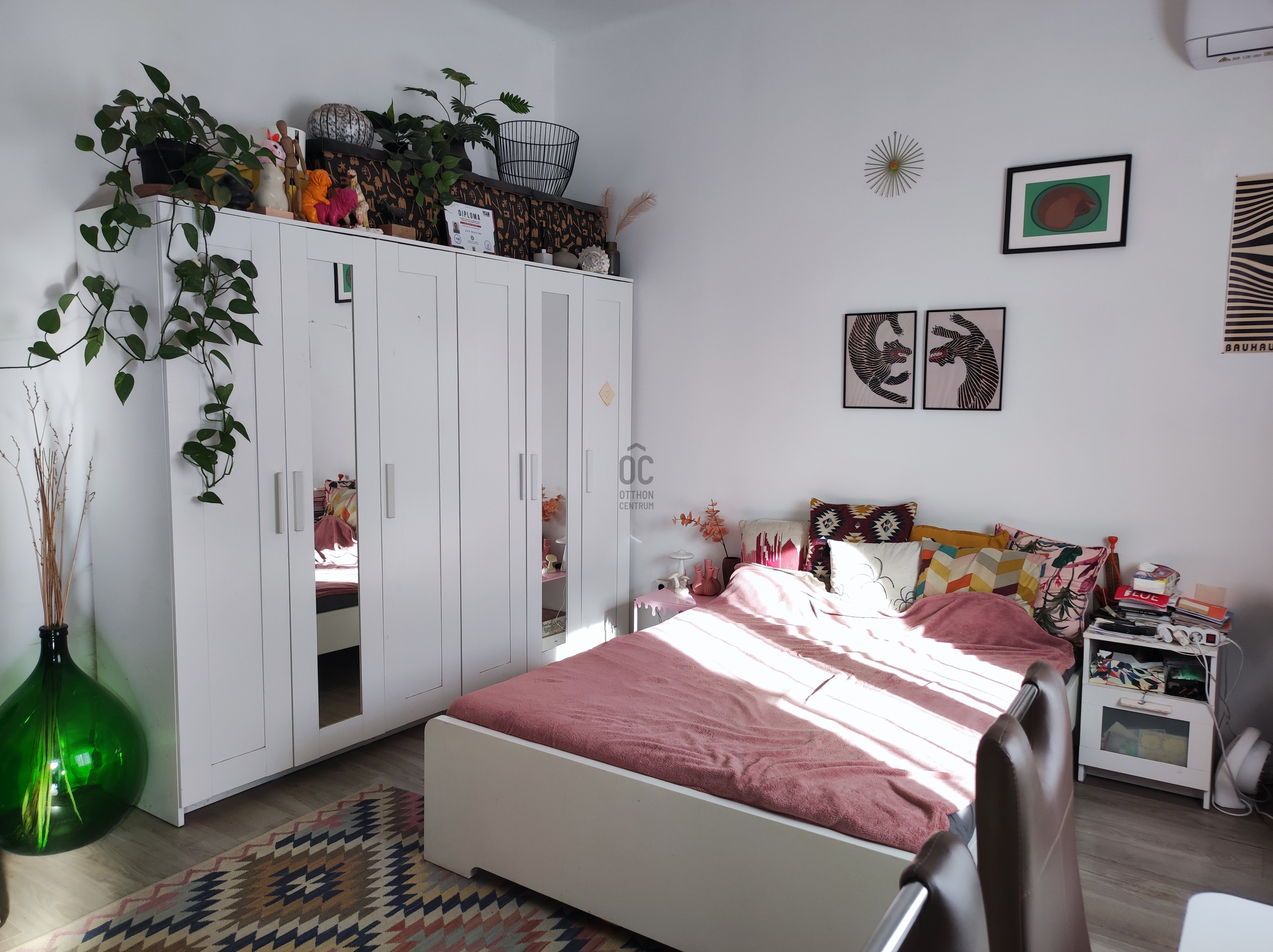 Gallery zoom image
