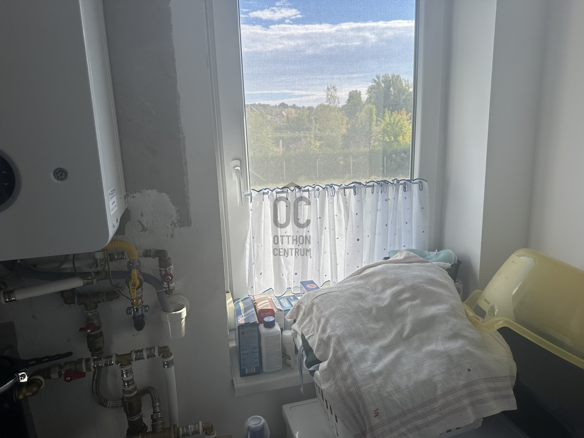 Gallery zoom image